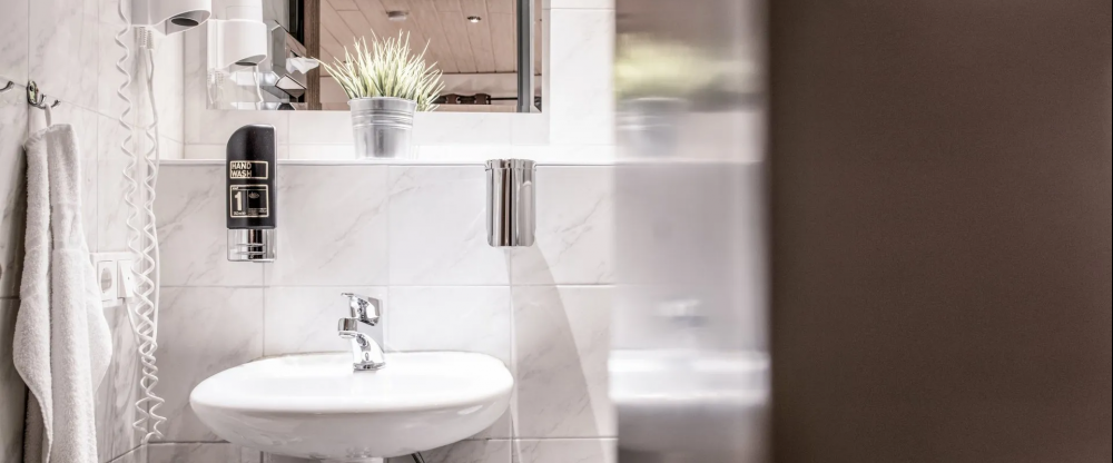 Hotel Ehranger Hof - Badezimmer