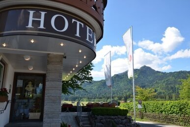 Hotel Fuggerhof - Hotel-Außenansicht, Quelle: Hotel Cafe Fuggerhof
