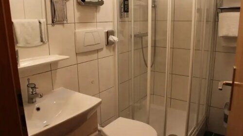 Hotel Gasthof Rössle - Badezimmer