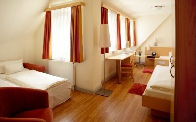 Hotel Gasthof zum Ochsen - 4-Bett Zimmer 