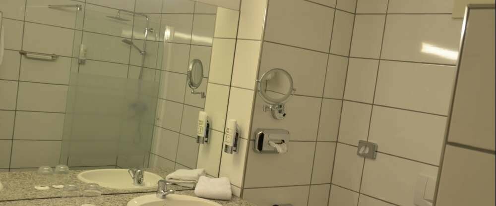 Hotel Hirt - Badezimmer