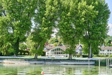 Ausblick vom See auf das Hotel, Quelle: Hotel Hoeri am Bodensee