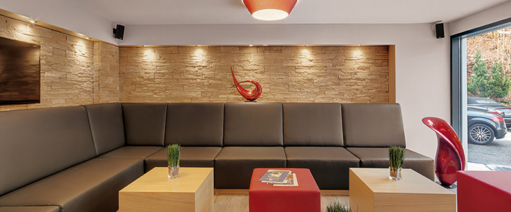 Hotel Holl - Hotel-Innenansicht