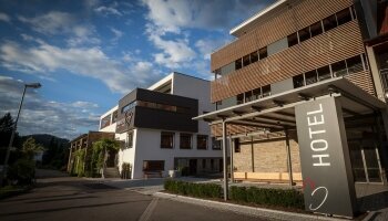 Hotel Kirnbacher Hof - Hotel-Außenansicht
