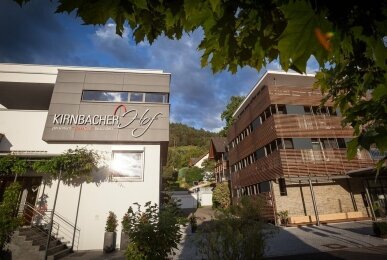 Hotel Kirnbacher Hof - Hotel-Außenansicht, Quelle: Hotel Kirnbacher Hof