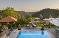 Hotel Kronelamm im Schwarzwald - Hotel-Außenansicht