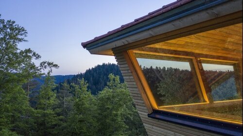 Hotel Kronelamm im Schwarzwald - Hotel-Außenansicht