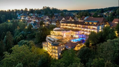 Hotel Kronelamm im Schwarzwald - Hotel-Außenansicht