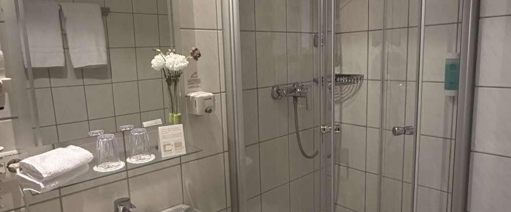 Hotel Kronprinz Kulmbach - Badezimmer