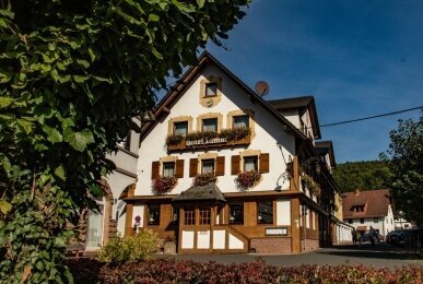 Hotel Lamm - Hotel-Außenansicht, Quelle: Hotel Lamm