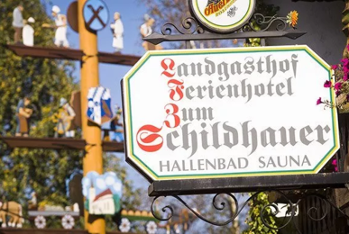 Hotel-Landgasthof Zum Schildhauer - Hotel-Außenansicht, Quelle: Hotel-Landgasthof Zum Schildhauer