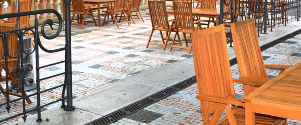 Hotel Nový Dům - Terrasse/Außenbereich