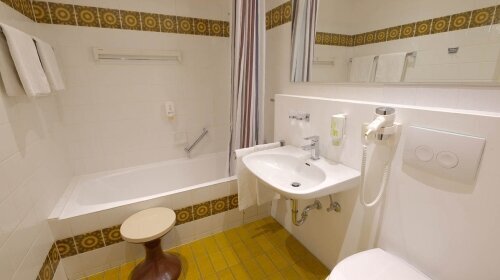 Hotel Orbtal - Hotel-Innen - Zimmer