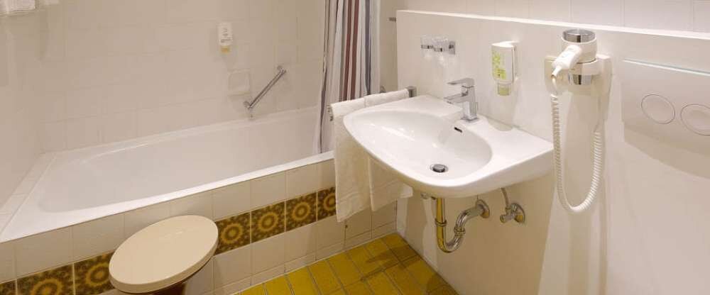 Hotel Orbtal - Hotel-Innen - Zimmer