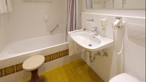 Hotel Orbtal - Hotel-Innen - Zimmer