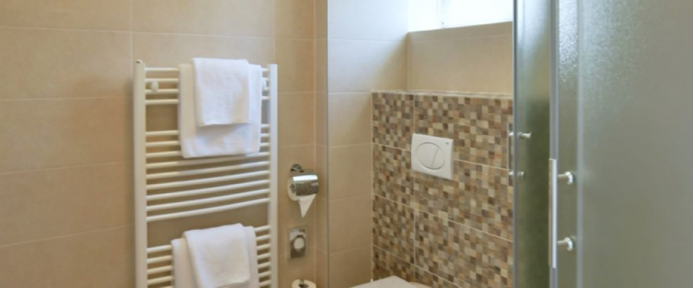 Hotel Panorama - Badezimmer