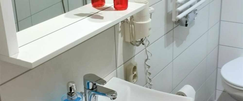 Hotel-Pension Grüne Linde - Zimmer