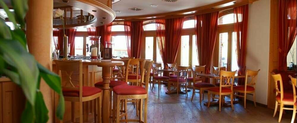 Hotel Post - Bar/Disco