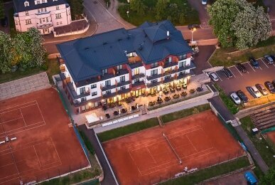 Hotel Queens - Hotel-Außenansicht, Quelle: Hotel Queens