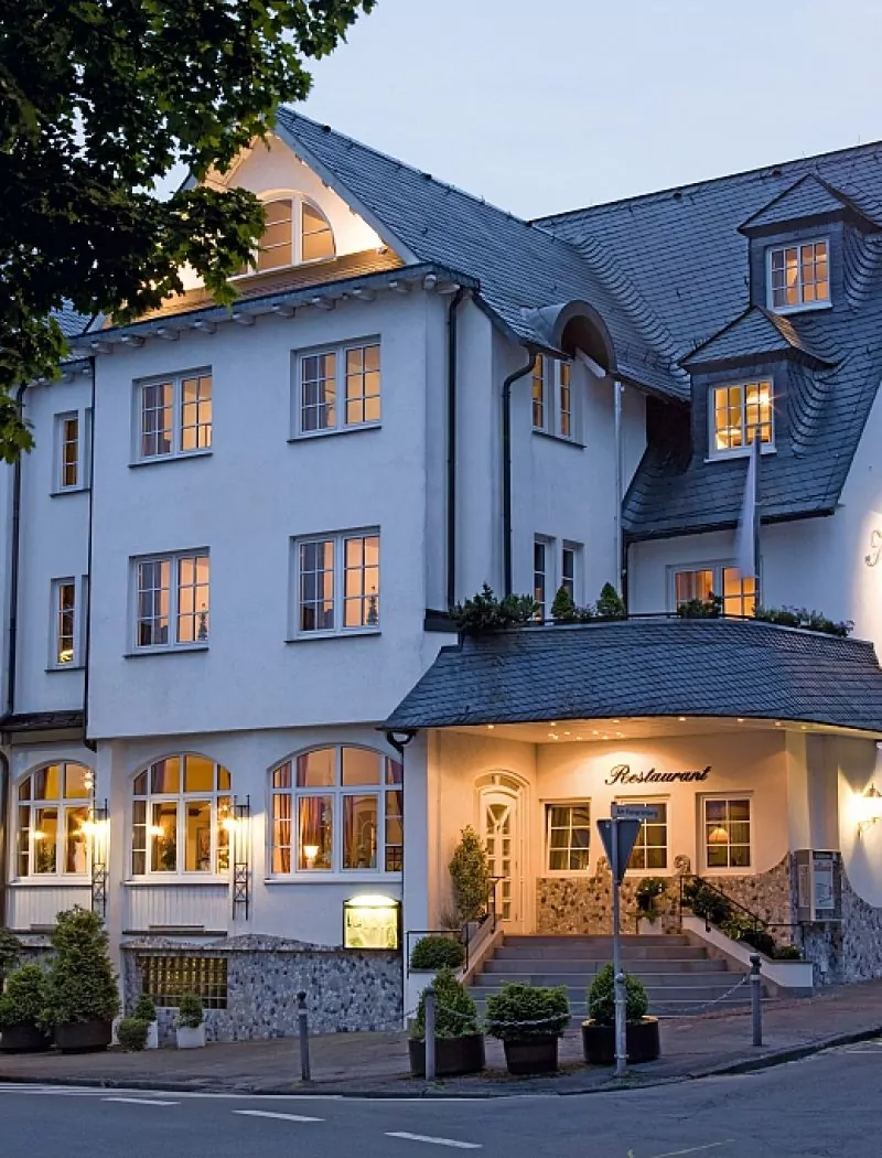 3 Tage Kurzurlaub – Wandern am Rothaarsteig mit Abendessen – Hotel Rech  in Brilon, Nordrhein-Westfalen inkl. Halbpension