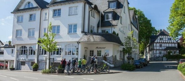 Hotel Rech - Hotel-Außenansicht, Quelle: Hotel Rech