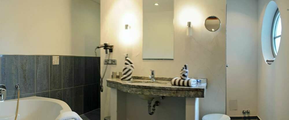 Hotel-Restauarant Thomsen - Badezimmer