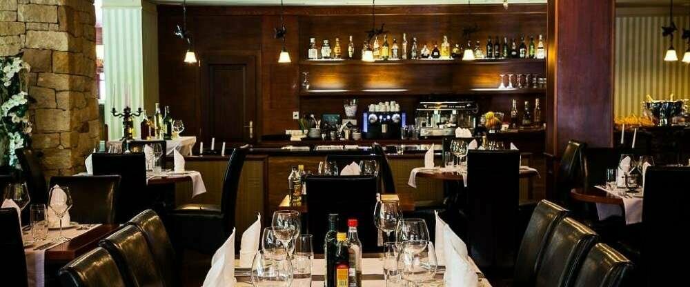 Hotel Restaurant