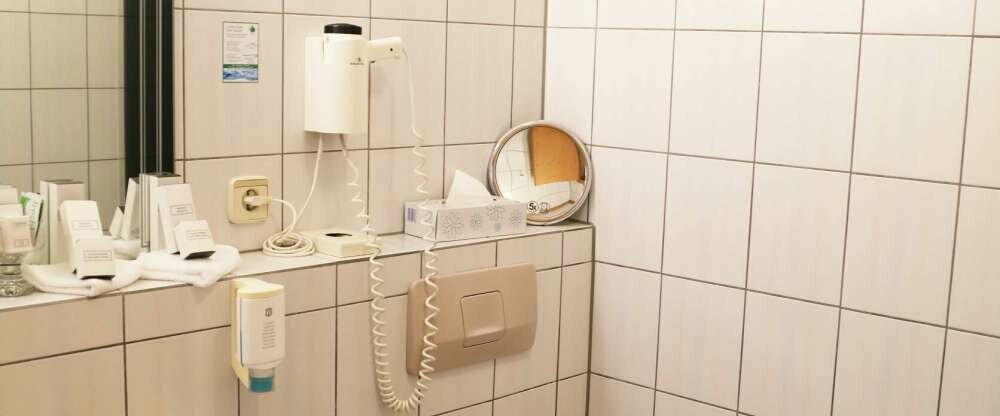 Badezimmer im Deluxe Doppelzimmer