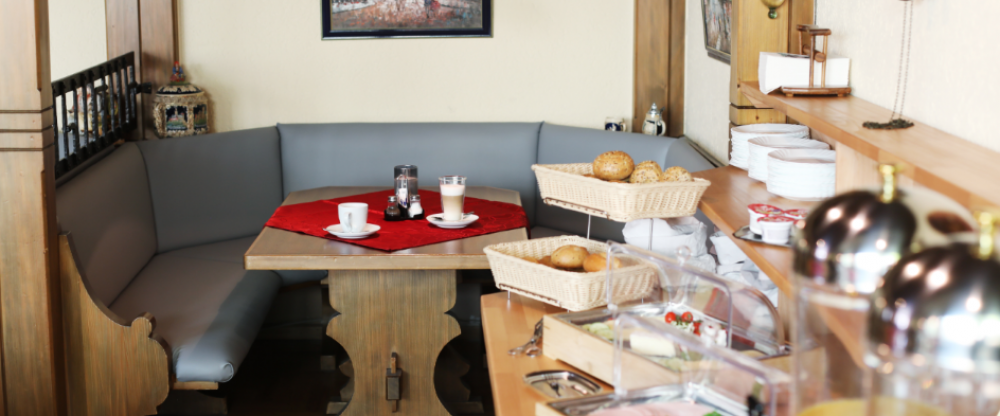 Hotel Restaurant Adler Stube - Restaurant