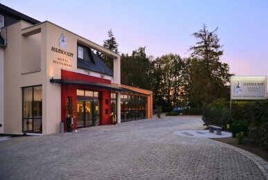 Hotel-Restaurant Haus Surendorff - Hotel-Außenansicht, Quelle: Hotel-Restaurant Haus Surendorff
