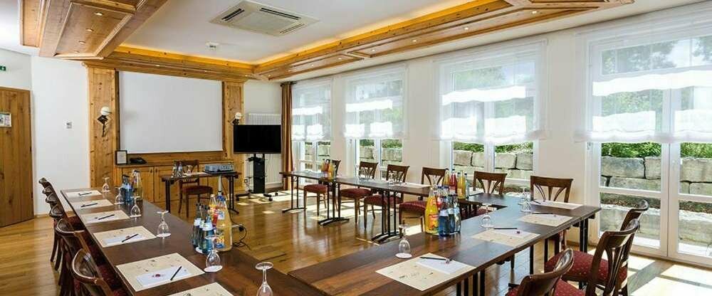 Hotel-Restaurant Hirsch - Tagungsraum