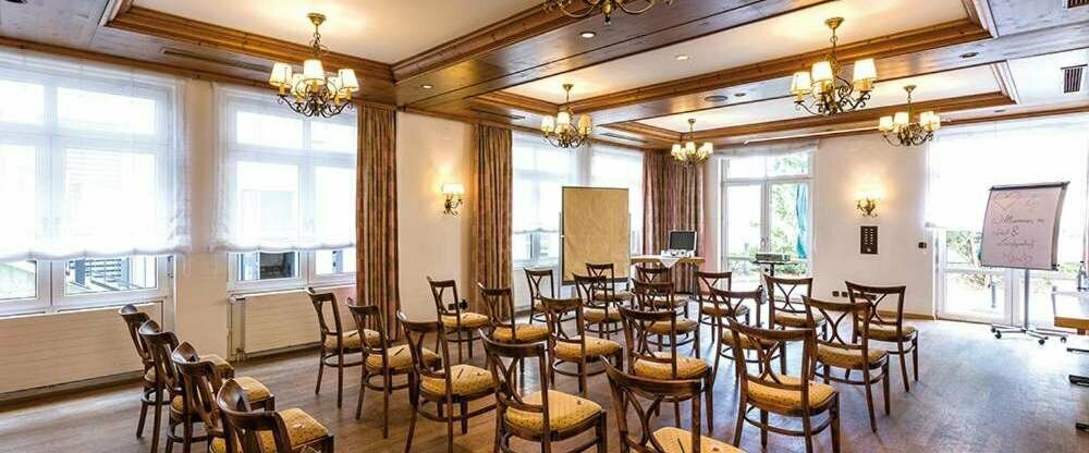 Hotel-Restaurant Hirsch - Tagungsraum