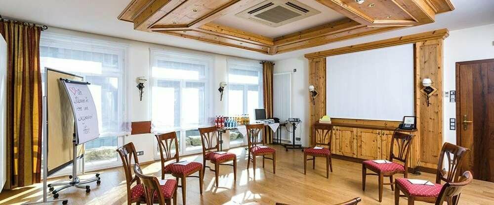 Hotel-Restaurant Hirsch - Tagungsraum