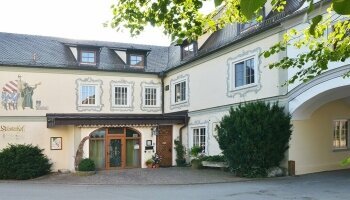 Hotel-Restaurant Klosterhof - Hotel-Außenansicht