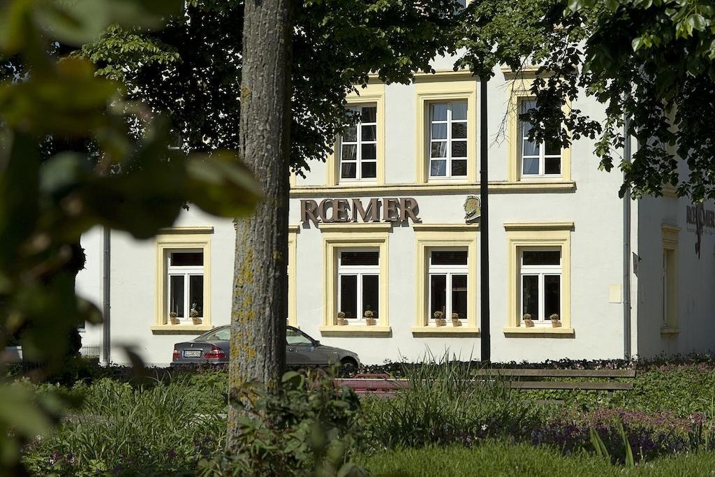3 Tage Wölfe  Gärten – Premiumwandern in Merzig – Hotel-Restaurant ROEMER (3 Sterne), Saarland inkl. Halbpension