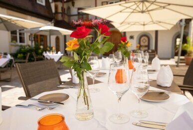 Hotel Restaurant Schloss Döttingen - Hotel-Außenansicht, Quelle: Hotel Restaurant Schloss Döttingen