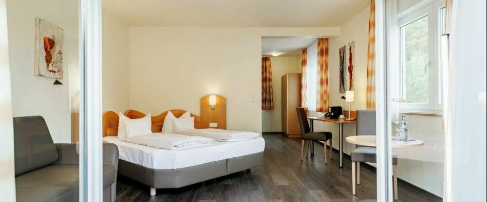 Zimmer Blick von Balkon