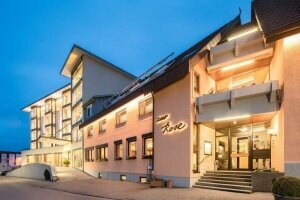 Hotel Rose Bitzfeld - Hotel-Außenansicht