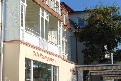 Hotel Rosengarten - Hotel-Außenansicht, Quelle: Hotel & Café Rosengarten
