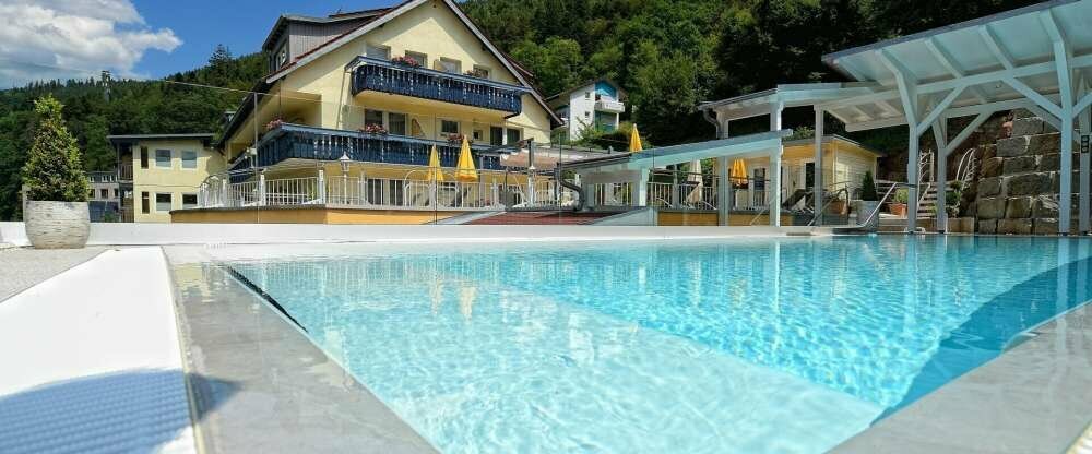 Hotel Rothfuß - Hotel-Außenansicht