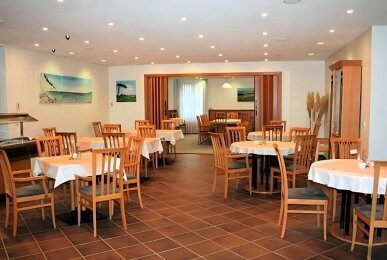 Hotel Rügenschmiede - Restaurant, Quelle: Hotel Rügenschmiede vis a vis Hiddensee