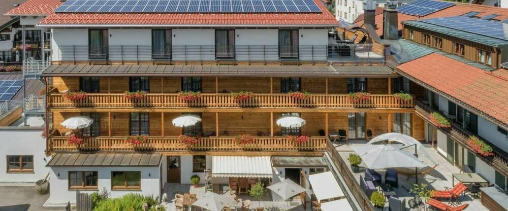 Hotel Ruhpoldinger Hof - Hotel-Außenansicht