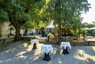 Hotel Schloss Edesheim - Hotel-Außenansicht, Quelle: Hotel Schloss Edesheim