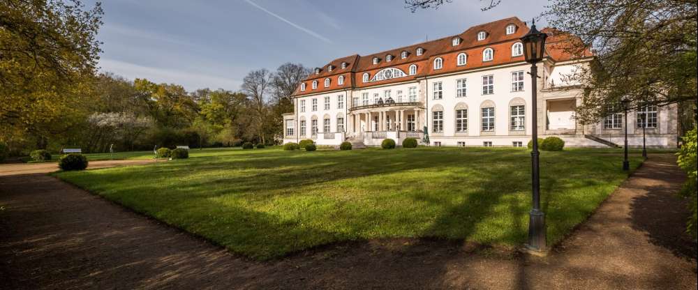 Hotel Schloss Storkau - Hotel-Außenansicht