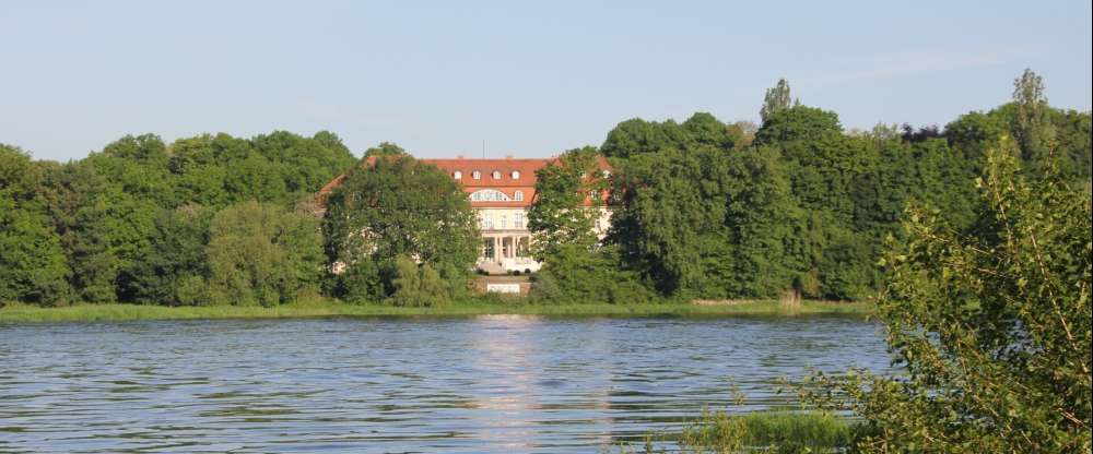Hotel Schloss Storkau - Hotel-Außenansicht
