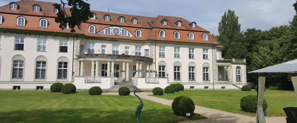 Hotel Schloss Storkau - Hotel-Außenansicht