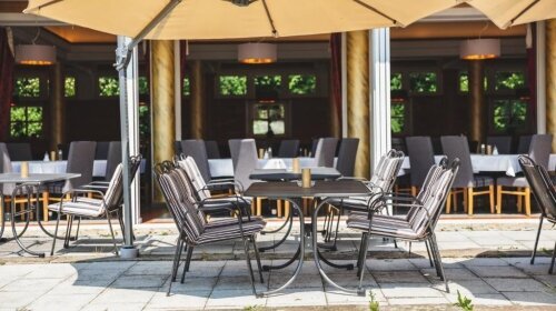 Hotel Schlossgasthof Rösch - Terrasse/Außenbereich