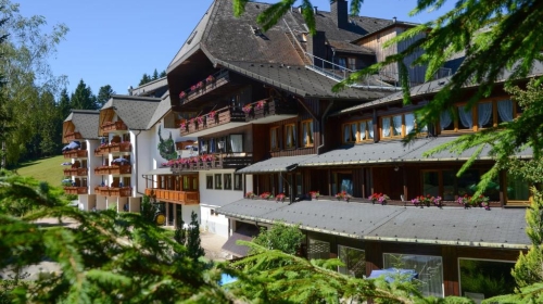 Hotel Schöne Aussicht - Hotel-Außenansicht