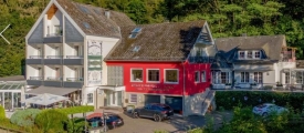 Hotel Schwanenweiher - Hotel-Außenansicht, Quelle: Hotel Schwanenweiher