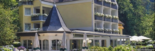Hotel Schwanenweiher - Hotel-Außenansicht, Quelle: Hotel Schwanenweiher